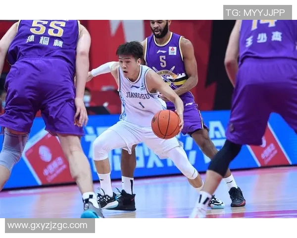 北京紫禁勇士与北京首钢精彩对决录像回放全程回顾与分析 北京紫禁勇士与北京首钢精彩对决录像回放全程回顾与分析