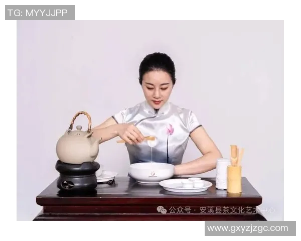 品味茶韵之美 探寻茶具背后的文化与艺术传承