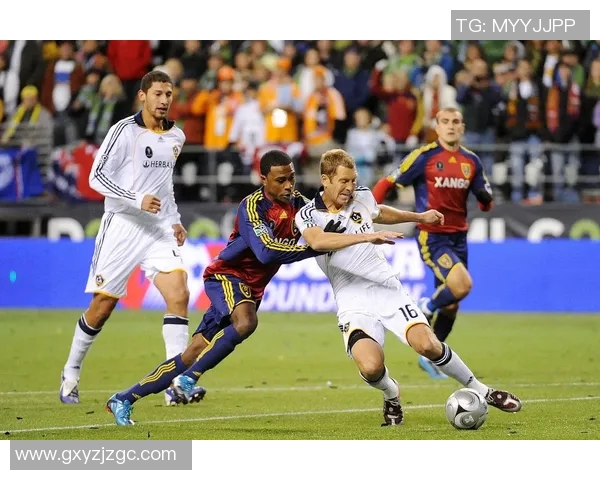 天津权健与杰志的较量结果揭晓谁将赢得这场激烈对决的胜利 天津权健与杰志的较量结果揭晓谁将赢得这场激烈对决的胜利