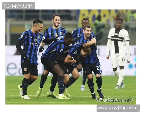 欧冠历史回顾与未来展望:顶级联赛中的巅峰对决与战术革新 欧冠历史回顾与未来展望:顶级联赛中的巅峰对决与战术革新