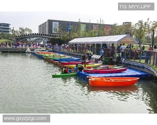 竞技SUP水上运动的兴起与发展探索,提升竞技水平与训练方法的创新路径 竞技SUP水上运动的兴起与发展探索,提升竞技水平与训练方法的创新路径