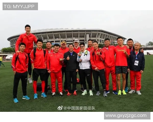 南京滑板队在马拉松大满贯中的强劲表现与团队精神解析