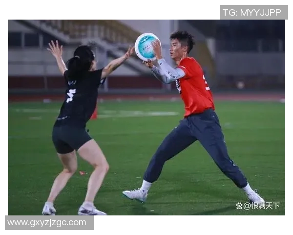 西安飞盘队技术之争引发热议球员表现与战术分析成焦点